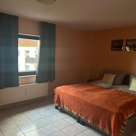 Mikroapartments Klarenthal Саарбрюккен Экстерьер фото