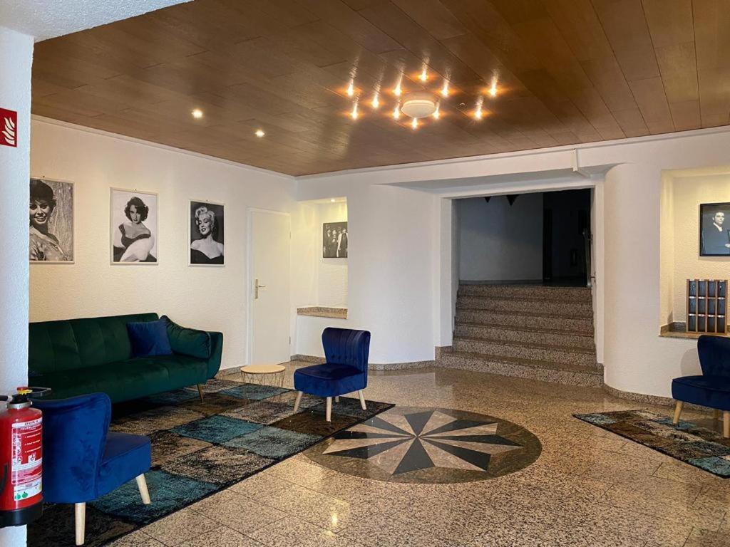 Mikroapartments Klarenthal Саарбрюккен Экстерьер фото